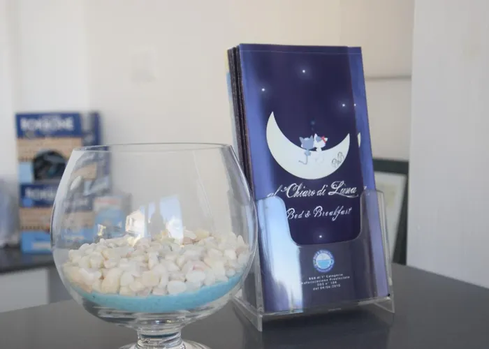 Al Chiaro Di Luna